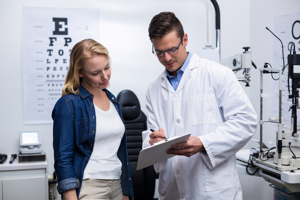 Refractive Lens Exchange Surgery Consultation