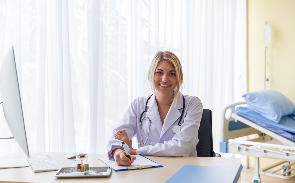 Ophthalmologist
