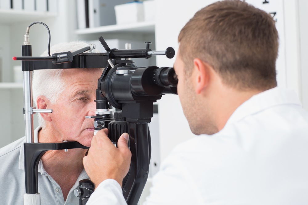 Cornea Specialist