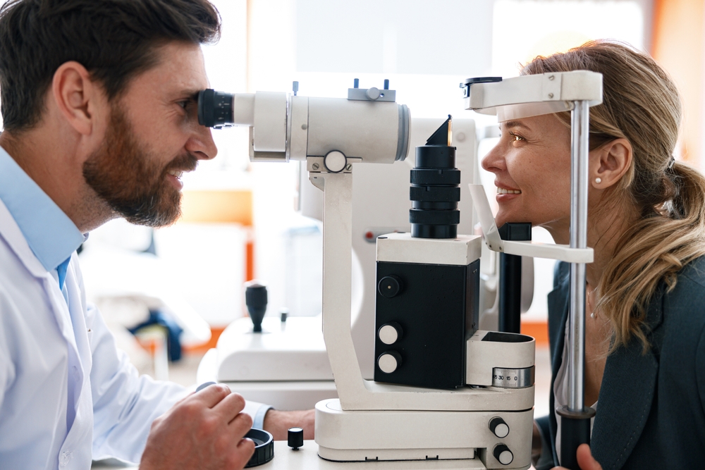 Vitreous Detachment Symptoms & Causes